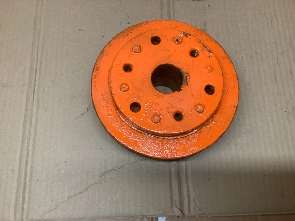 Amortiguador equilibrador armónico manivela 3760584 1957-1961 Chevy Corvette usado 6" Foto 2 de 4