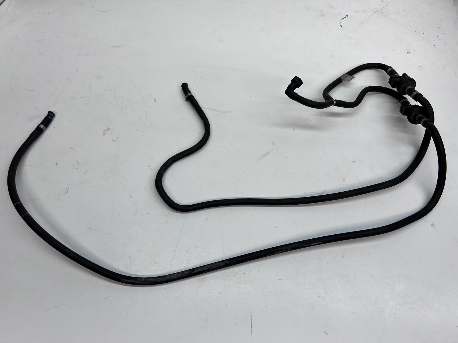 LAMBORGHINI AVENTADOR 700 750 VAPOR FILTER AC LINE PIPE ASSEMBLY OEM 470133366A