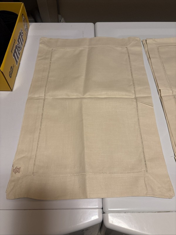 Set 4 New Ecru Linen Napkins 18” & 4 Placemats  12” x 18”with Hemstitch Borders