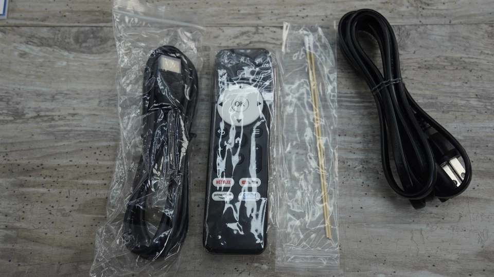 DBPower Black N5 Ultrathin 360 Degrees Adjustable Stand Smart Projector - Image 2 of 4