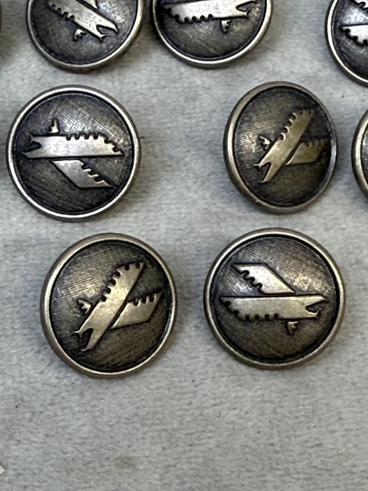 Vintage Military Uniform Buttons Lot Superior Quality Crossed Axes Metal 32 - Image 3 of 4