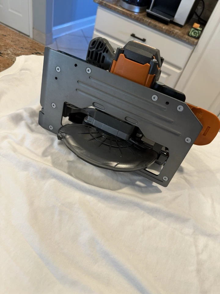 RIDGID 18 Volt 7-1/4 Cordless Circular Saw R8652 GEN5X Tool Only NEW - Image 4 of 4