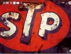 STP Oil Treatment 12 "× 8"  Tin Sign  Vintage Rusted Metal Wall Décor