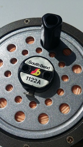 Vintage South Bend Fly Fishing Reel Model 1122A With #4 Floating Line - Picture 7 of 7