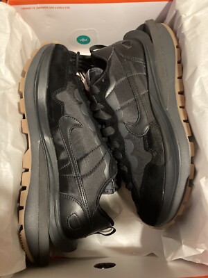 sacai vaporwaffle black