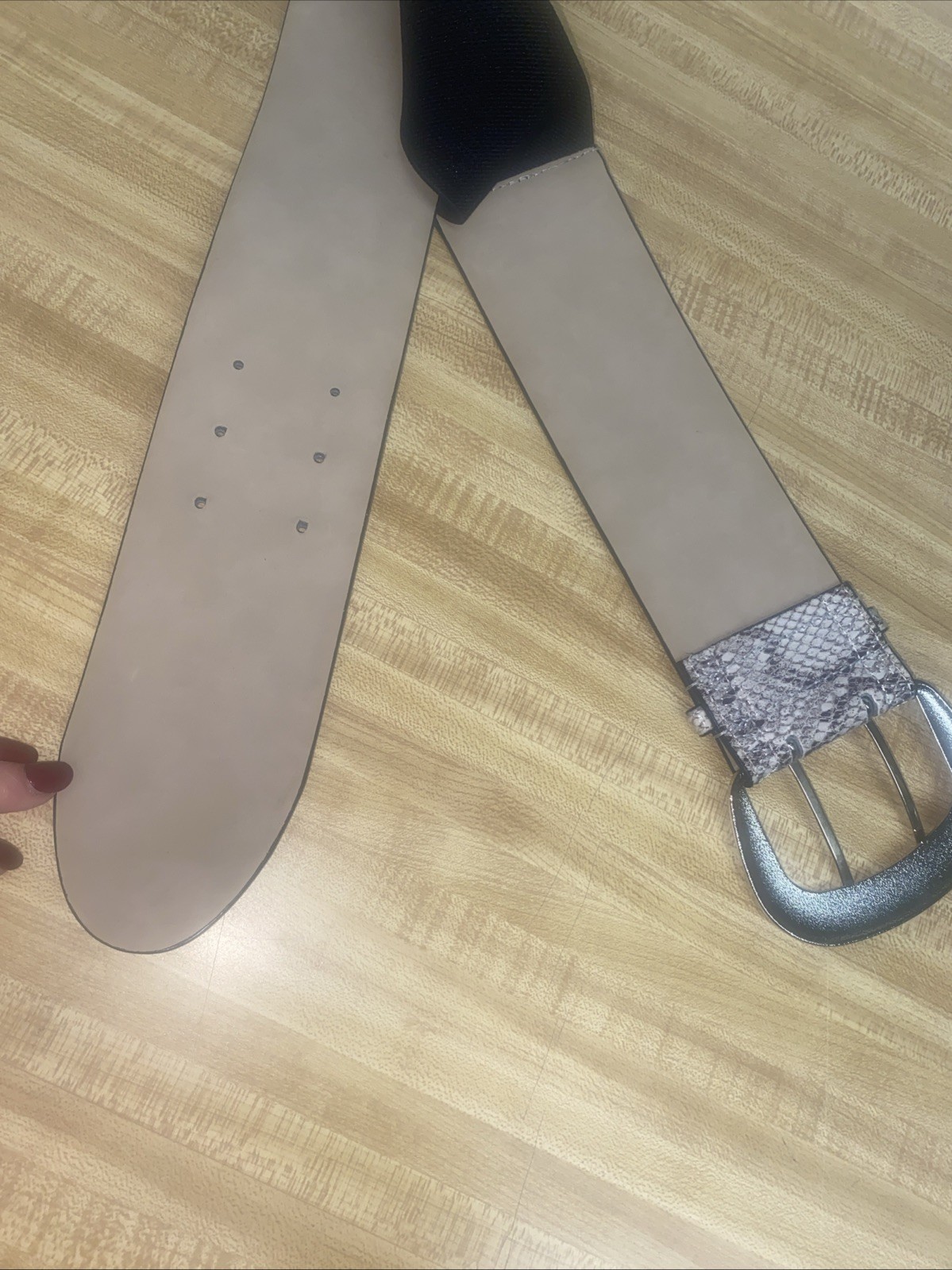 Python Snake Skin Leather Belt Stretch Back 3” Wi… - image 8