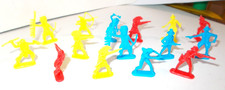 Vintage Lot of 15 Mini Plastic 1 1/4" Tall 6 Cowboys and 9 Indians pre-owned
