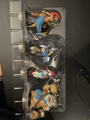 Nintendo Amiibo The Legend of Zelda : Breath of the Wild Set - Link Figure