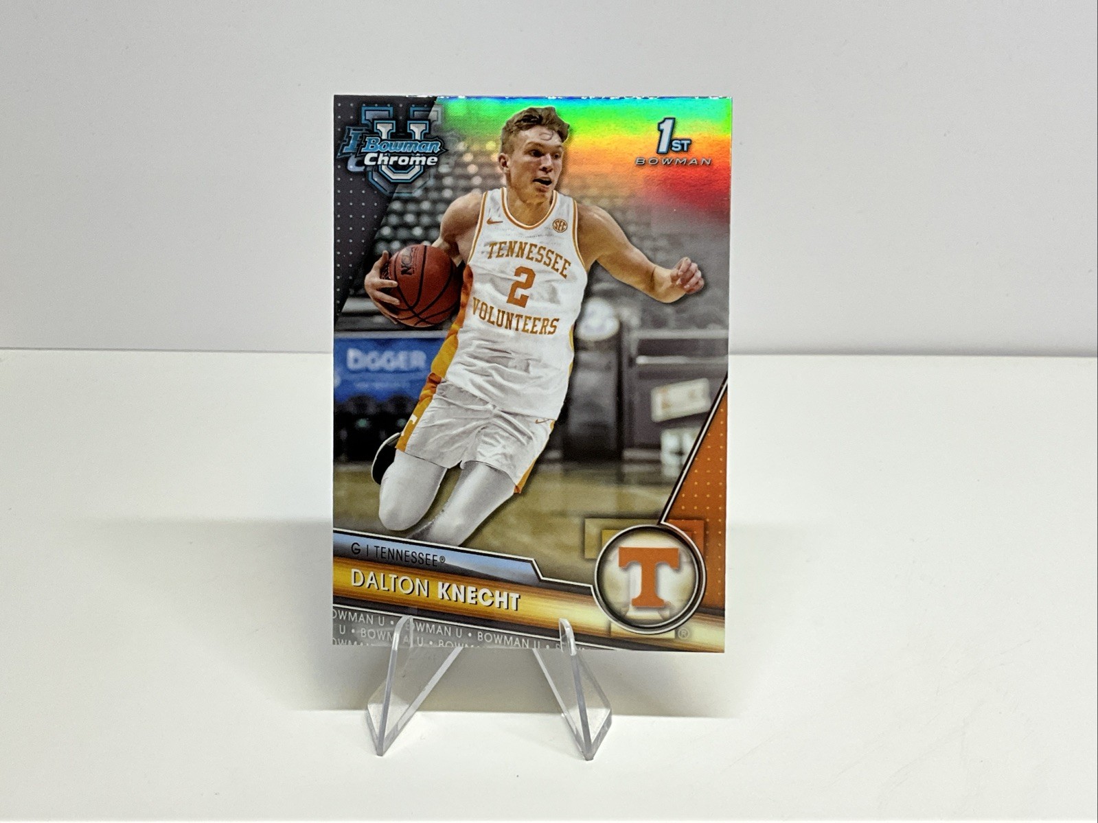 2023-24 Bowman University Chrome - Dalton Knecht #48 Pink Refractor (RC)