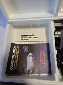 Consola Nintendo NES Control Deck Completa con Caja Original Limpia PROBADA