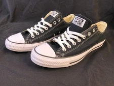 Converse Chuck Taylor Black Low Top All-Star Size Men’s 9 – Women’s 11 NEW