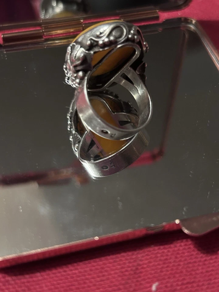 Vintage 875 Silver Ring with Natural Baltic Amber –Soviet Era – Hallmarked - Image 3 of 4