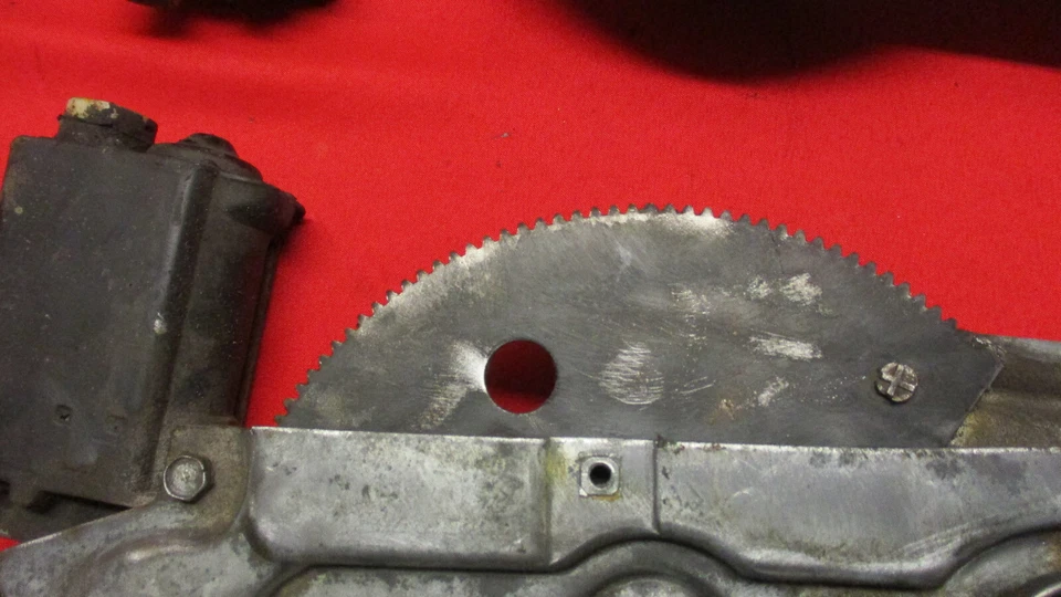 1969 1970 CHEVROLET IMPALA & CAPRICE ТРАНСФОРМИРУЕМЫЙ ЧЕТВЕРТЬ СТЕКЛА РЕГУЛЯТОР ПИТАНИЯ - Изображение 4 из 4