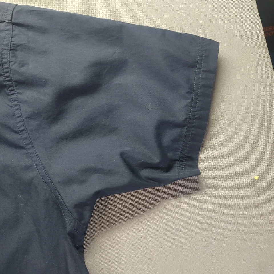 Ivy Crew Men's Short Sleeve Casual Button Up Size Xxl - Image 3 of 4