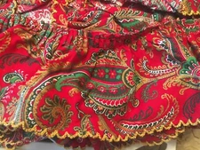 CRAFT SEWING Wyla RUFFLED TRIM Cotton Red, Gold Paisley HOLIDAY 3 1/2 yd LOT
