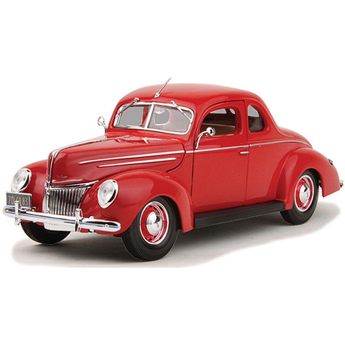 Maisto 1:18 Red 1939 Ford Deluxe Coupe Kid Model Diecast Toy