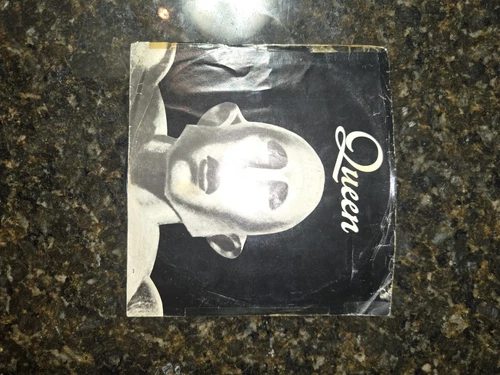 QUEEN "We Are The Champions/We Will Rock You” 45 RPM - 1977 Elektra Records - EX