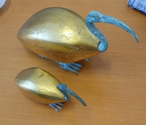Rare pair of Egyptian ibis in wood and bronze, see pictures