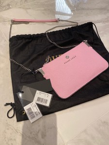 guess luxe logo