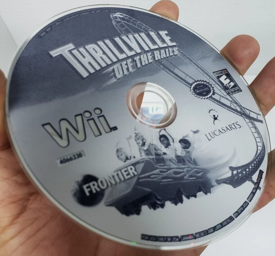 Thrillville Off the Rails (Nintendo Wii) CIB EN/FR MANUAL - Image 3 of 4