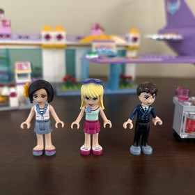 2015 LEGO FRIENDS 100%.  41109-HEARTLAKE CITY AIRPORT INSTRUCTIONS- NO BOX