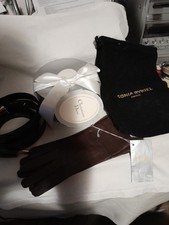 Konvolut Luxus Artikel - G&uuml;rtel, Handschuhe Beutel Schachtel-Dior R&ouml;ckl u.a.