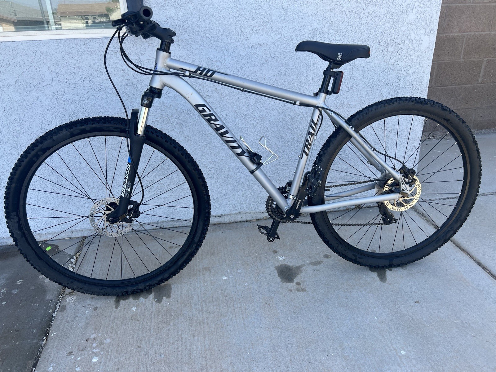 Gravity HD29 Hardtail Trail Bike Full Shimano Tourney Tektro Brakes