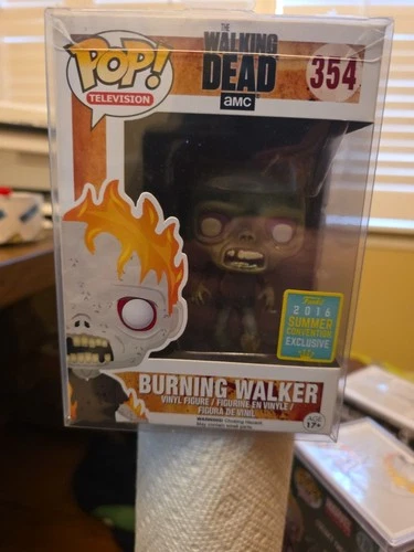 Funko Pop! Vinyl: The Walking Dead - Burning Walker #354 - 2016 SDCC Exclusive