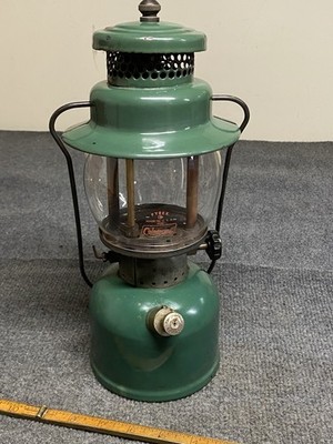 Antique Green Coleman 242C Single Mantle Lantern  Dec. 1946 Tested And Working