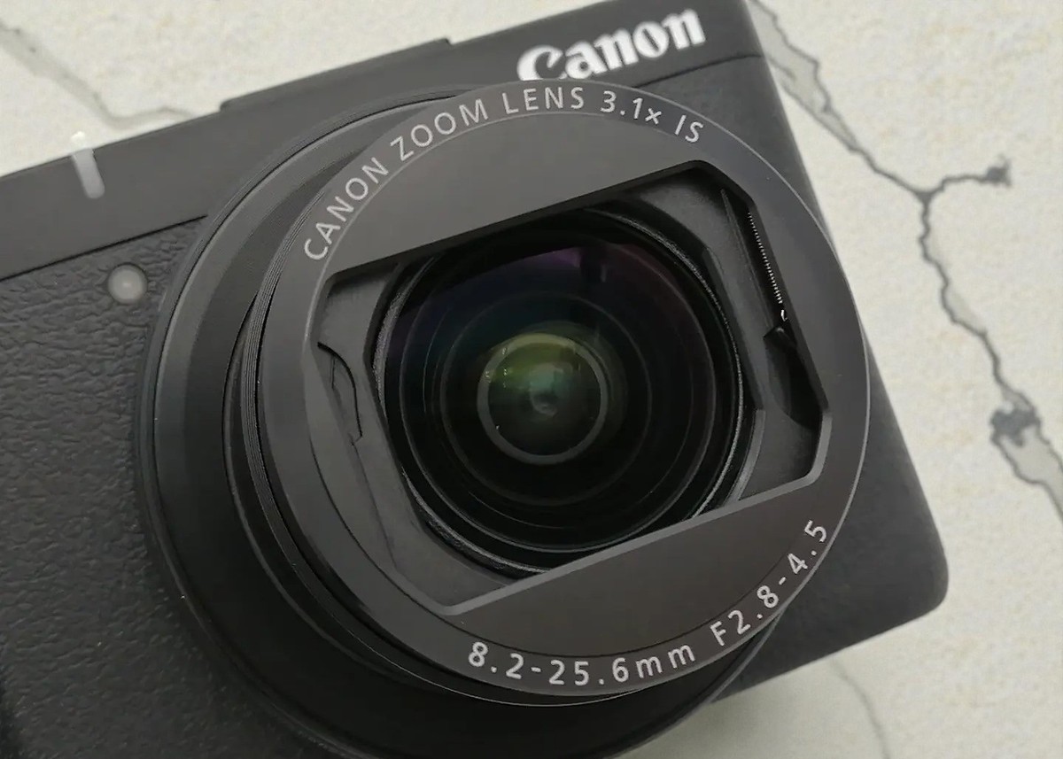 Canon PowerShot V1 Digital Camera Used Excellent Condition From