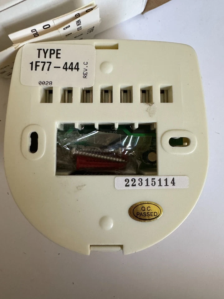 WHITE-RODGERS 1F77-444 Thermostat, Digital , NON PROGRAMMABLE - Image 2 of 3
