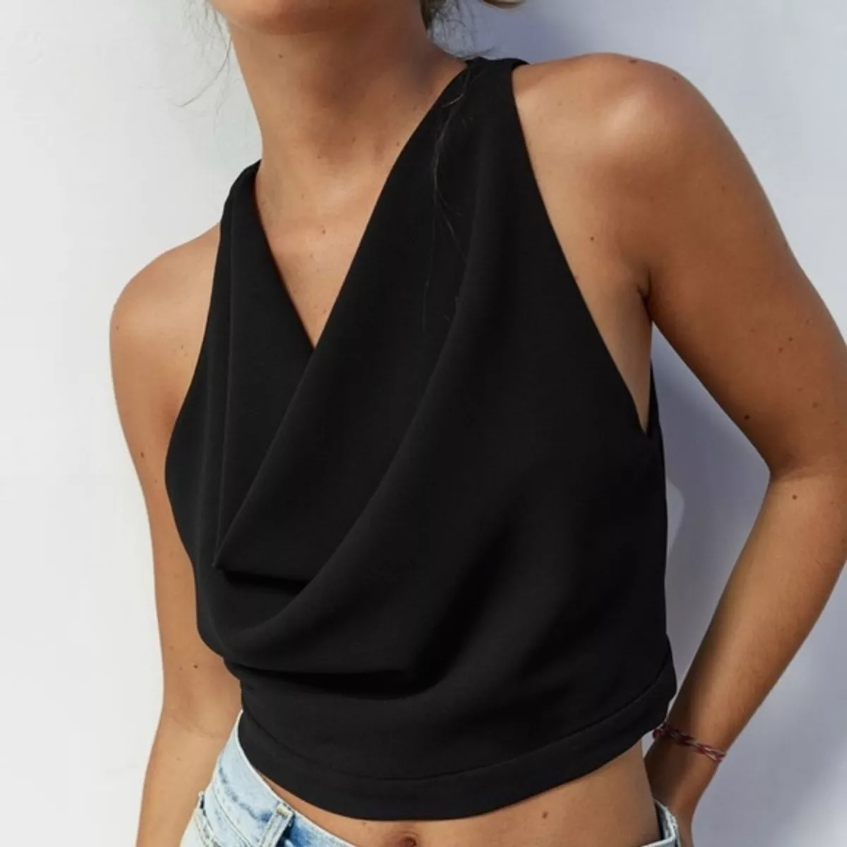 Black flowy sales crop top