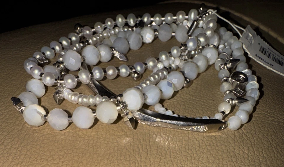 Juego de pulsera con cuentas Kendra Scott Supak de cuarzo rosa tono plata gris claro Foto 2 de 4