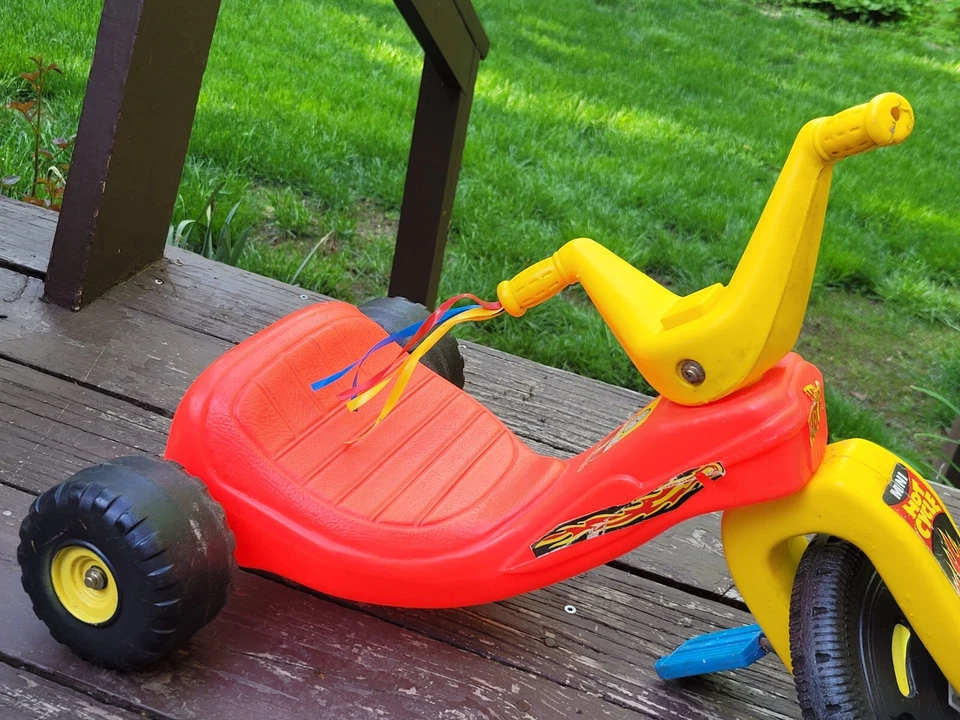 Triciclo de colección Marx Big Wheel Mini Hot Cycle Triciclo Paseo en Juguete 35 lb máximo Foto 3 de 4