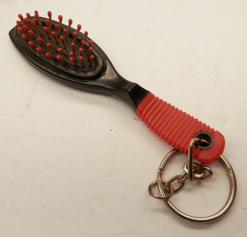 Miniature Hair Brush Keychain Key Ring Key Chain 3 5/8" Long - 第 1/2 張圖片
