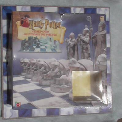 Harry Potter Wizard Chess Set Noble Collection  COMPLETE