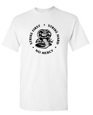 Cobra Kai T-SHIRT Strike First - 80  s Karate Kid