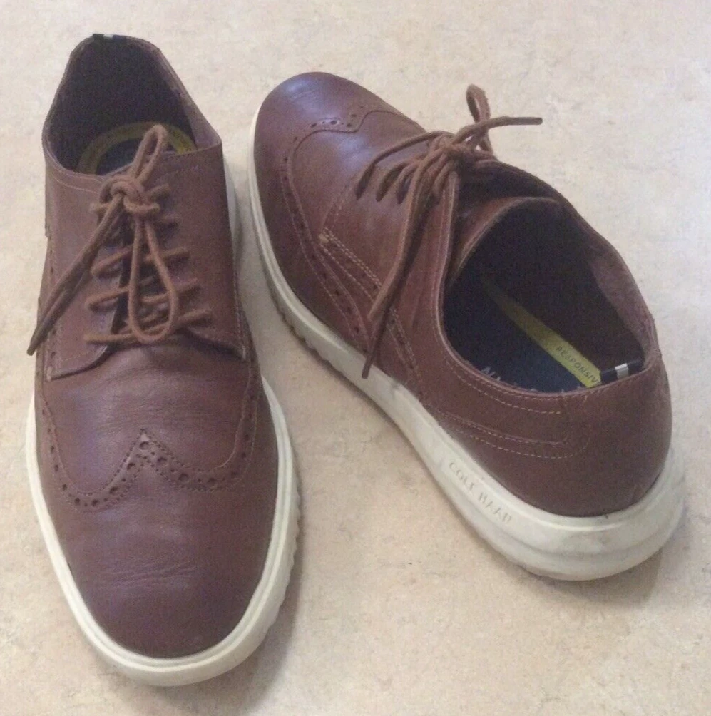 Cole Haan Men's Brown Oxford Wing Tip Oxford Size 9.5M
