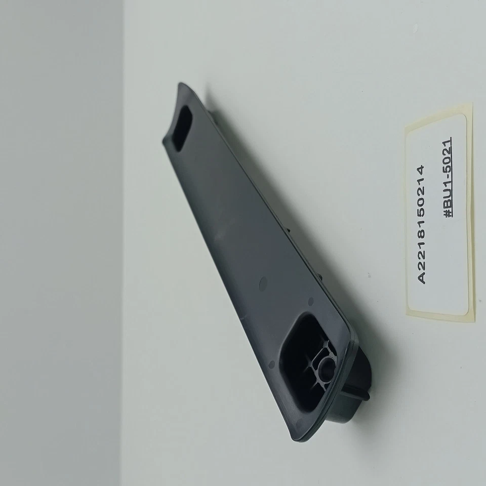 2006-2013 Mercedes-Benz S-Class BRACKET RIGHT HANDLE A2218150214 - Image 3 of 4