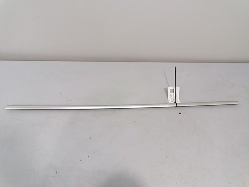 BMW X5 E70 Horizontale Oberfläche der hinteren rechten Türen 11796135