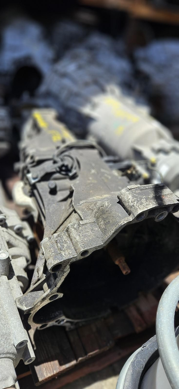 Audi A4 5-speed manual gearbox  FTZ 01A300047L  199K Miles