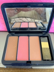 estee lauder pink kiss blush
