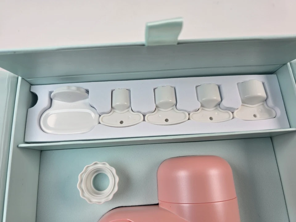 Filterbaby 2.0 Advanced Faucet Mounted Skin Care Filter with 10 adapters - Pink - Image 2 of 4