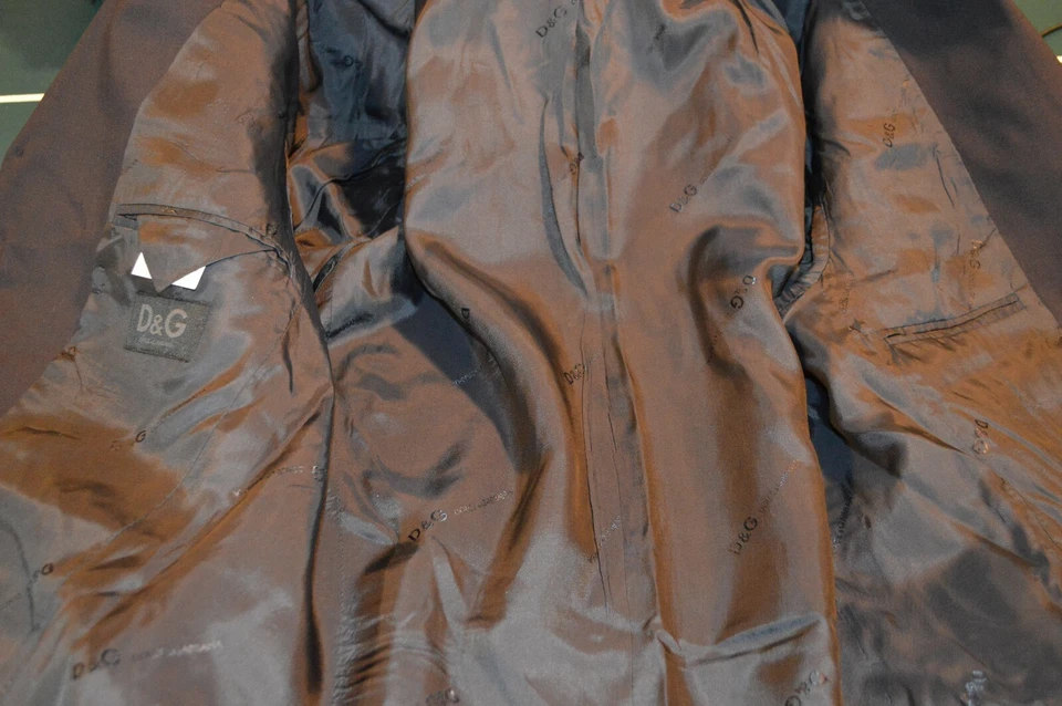 Dolce & Gabbana men's 3btn navy blue ticket pocket blazer jacket sz e50R us 40R - Image 3 of 4