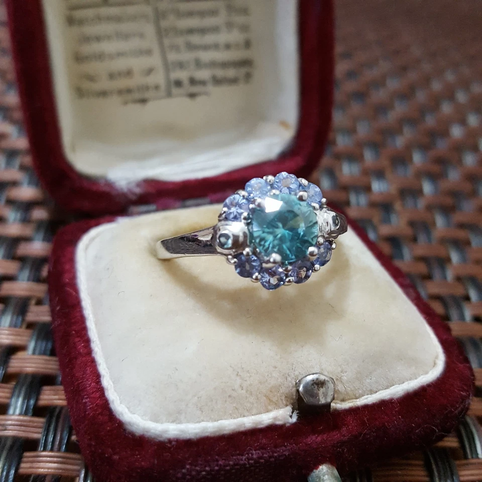 Sterling Silver Blue Zircon & Tanzanite Gemstones Cluster Ring UK Size M½ US 6.5 - Image 3 of 4