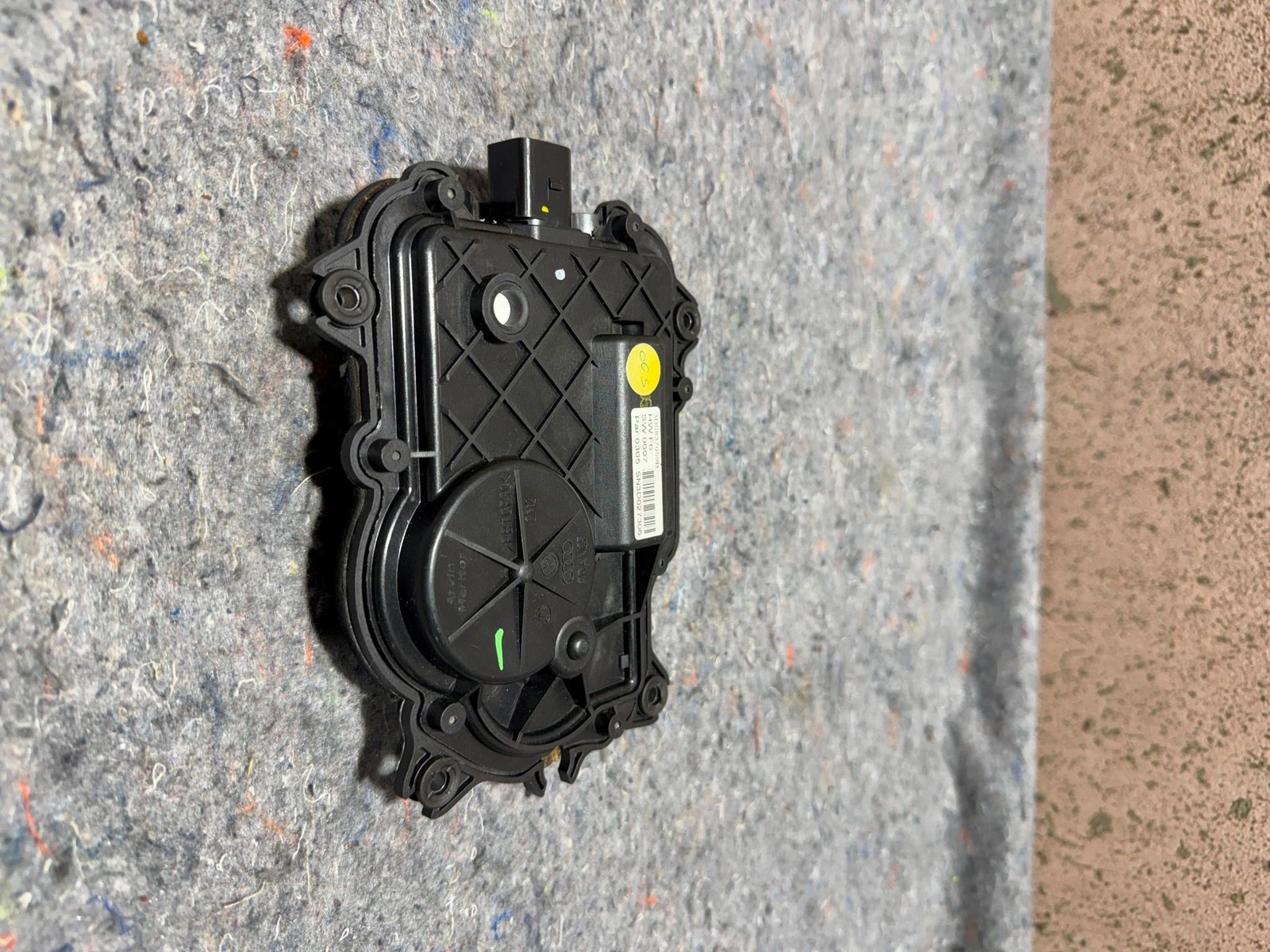 06-10 BENTLEY FLYING SPUR LEFT LH DOOR SOFT CLOSE ACTUATOR 3D0837059B