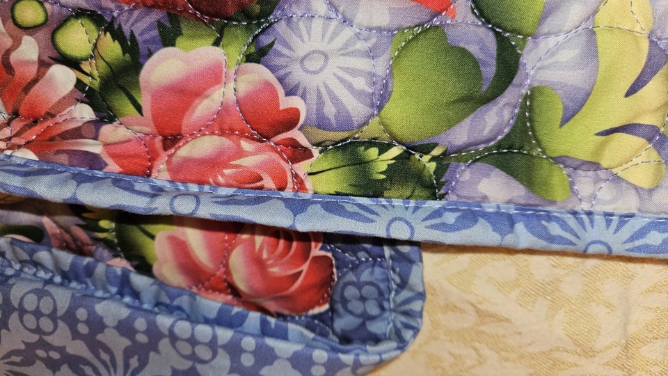 Colcha/cubierta y funda de almohada reversible doble Catalina Estrada - pájaros/floral Foto 3 de 4