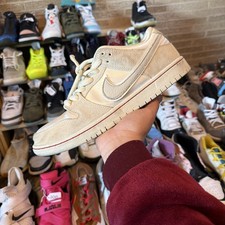 Nike SB Dunk Low Mens Size 11 City Of Love Li...