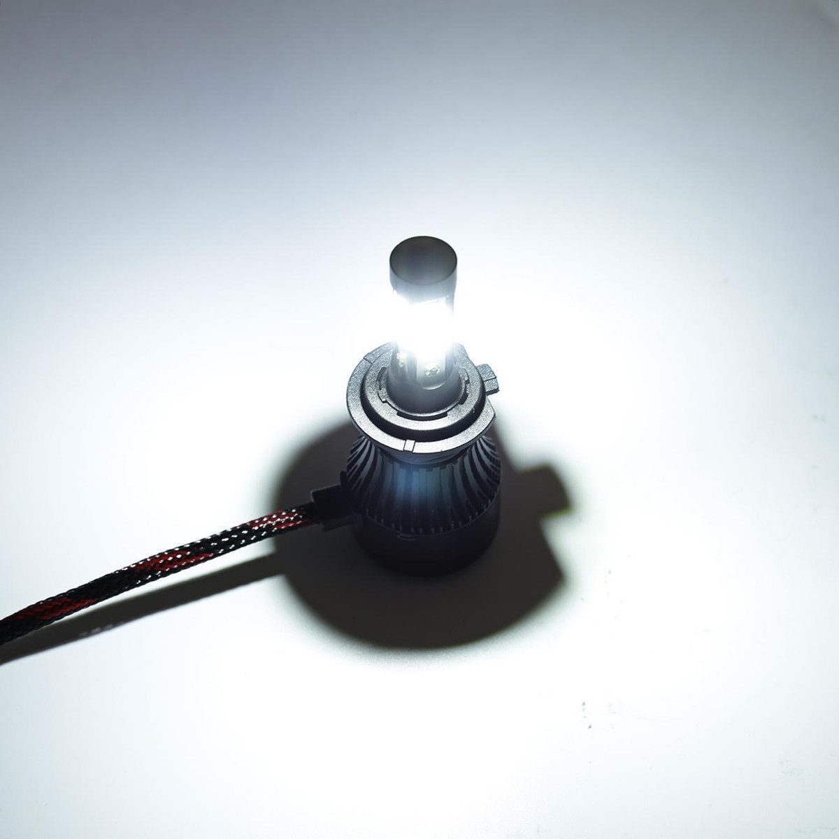 IRONWALLS H7 4-Side LED Headlight Bulbs 2400W 6000K White – Canbus Error Free & Anti Flicker
