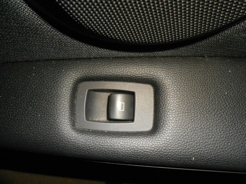 Schalter elektrischer Fensterheber BMW E90 E91 3´er Bj.2008 vorne rechts 6945874